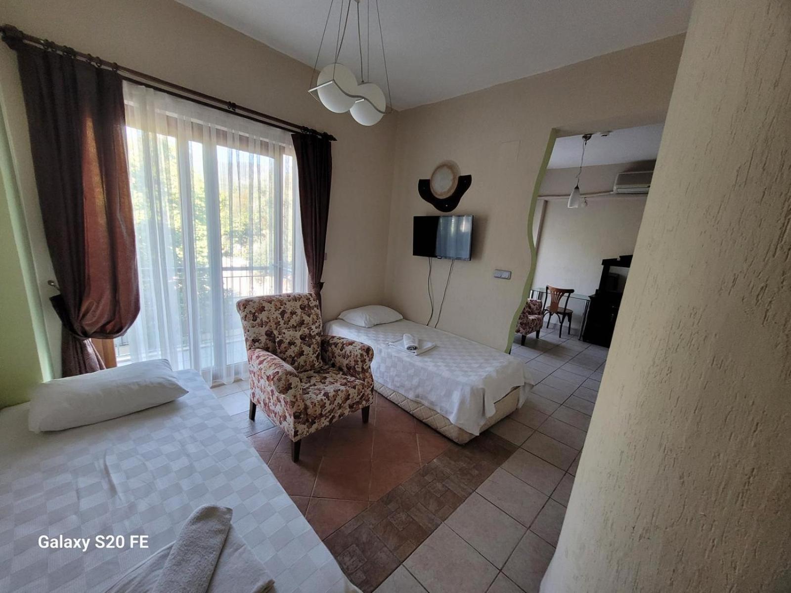 Nehir Hotel